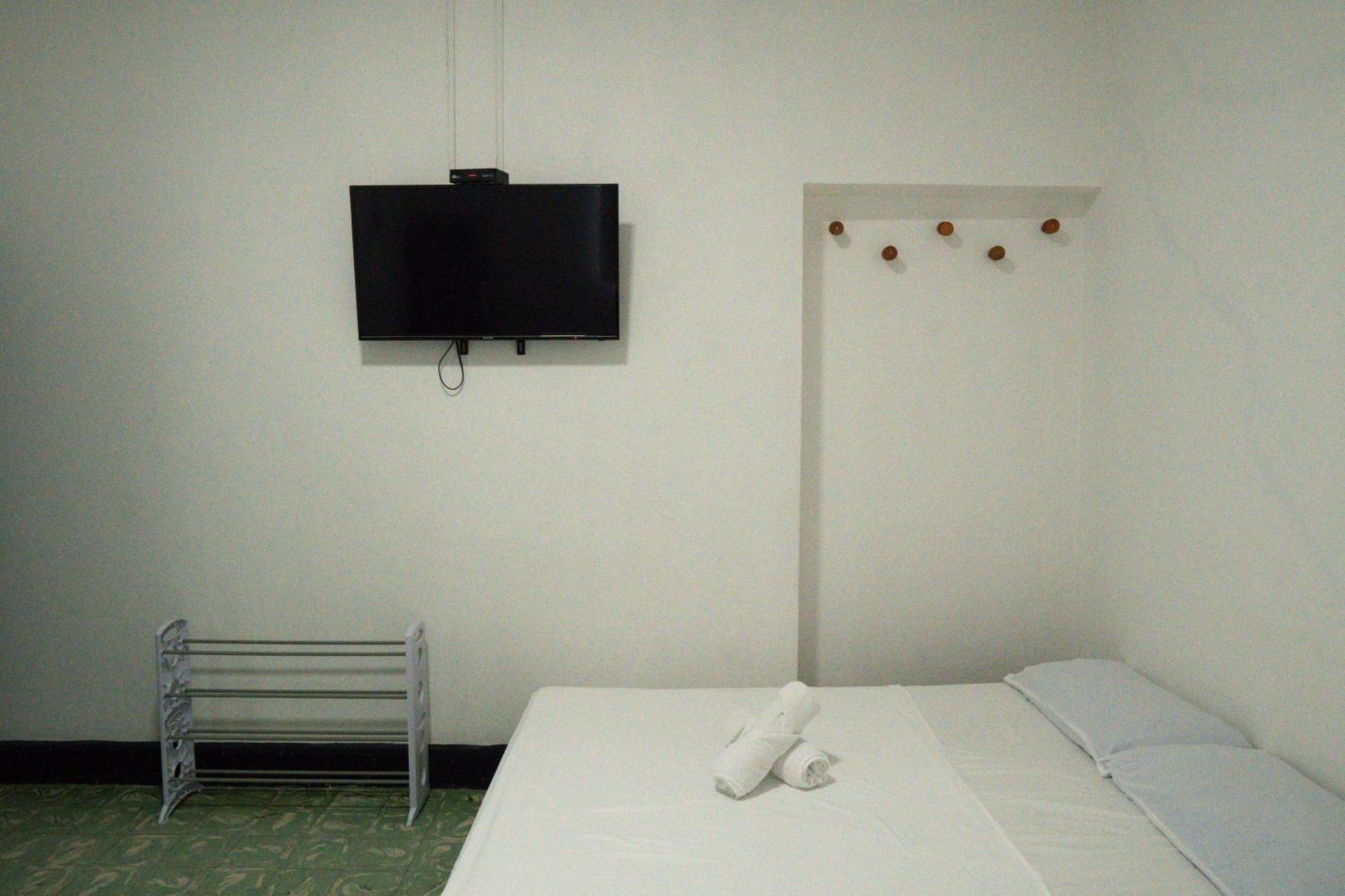 Eden'S Garden Hostel Panama City Exterior photo